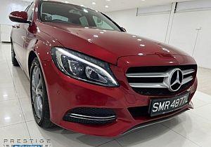 Mercedes Benz C180 Avantgarde R17 LED 2015 Red